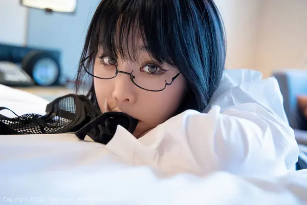 Vol. 04894 徐媛媛(50P)