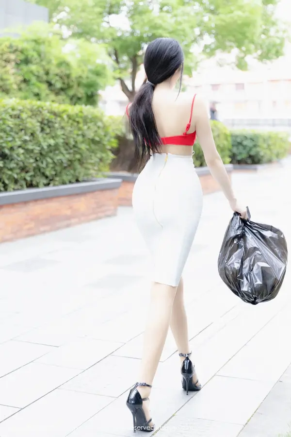 Vol. 08794 龙雪儿(52P)
