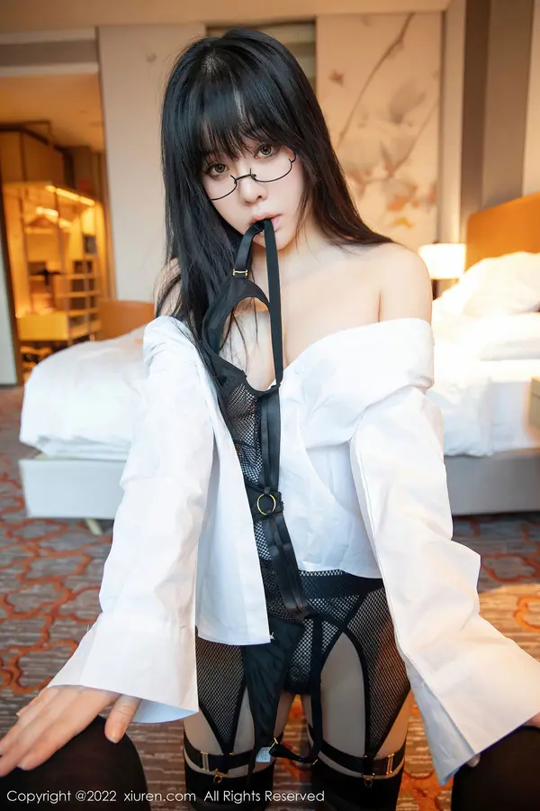 Vol. 04894 徐媛媛(50P)