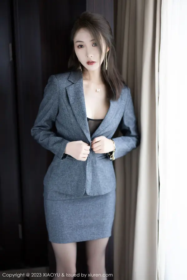Vol. 1042 苏苏阿(101P)