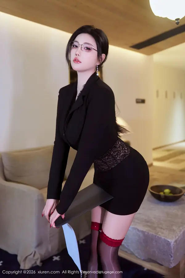 Vol. 11230 杨晨晨(76P)