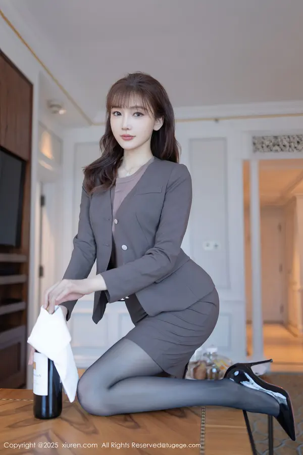 Vol. 10850 陆萱萱(79P)