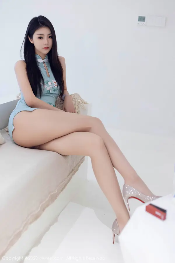 Vol. 07067 可乐Vicky(104P)