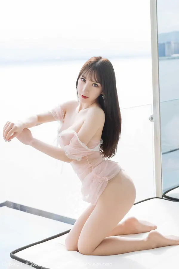 Vol. 0273 周于希Sandy(68P)