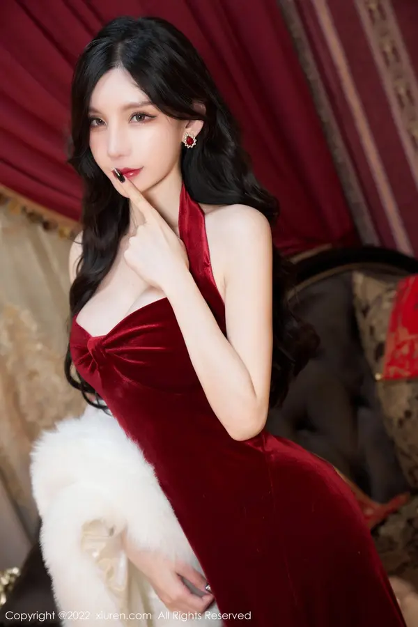 Vol. 04545 周于希Sally(84P)