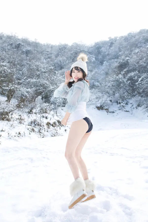 Vol. 00720 兜豆靓Youlina(52P)