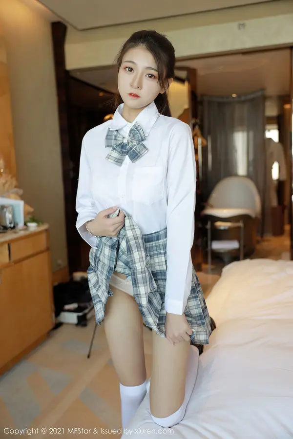 Vol. 0448 Laura苏雨彤(41P)