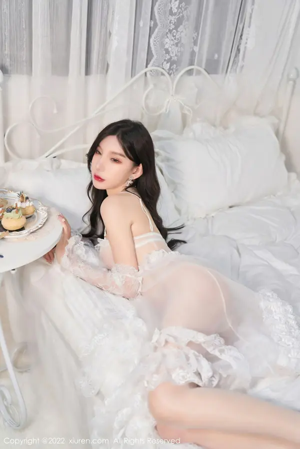 Vol. 04499 周于希Sally(74P)