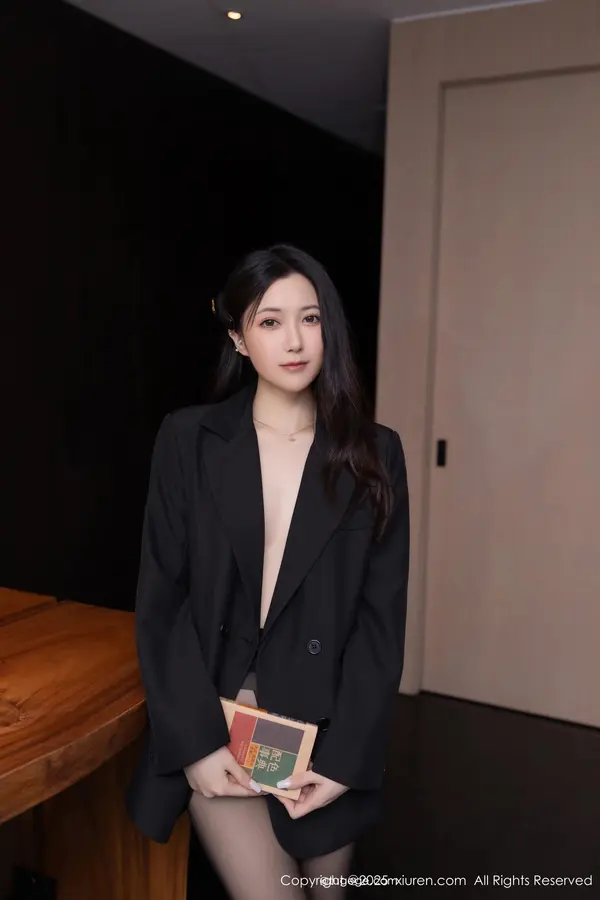 Vol. 10412 鱼子酱Fish(81P)