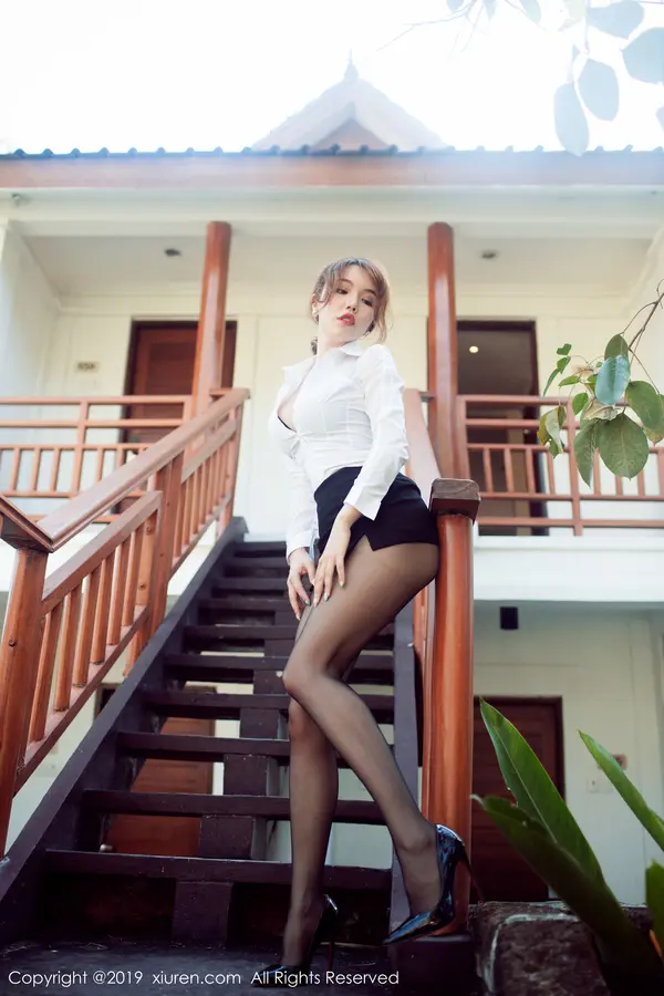 Vol. 01606 黄楽然(57P)