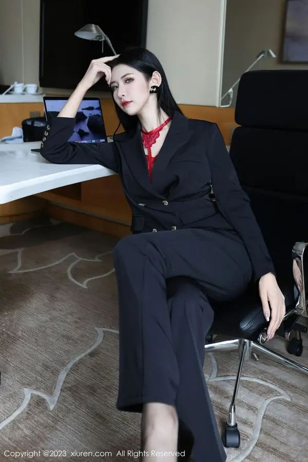 Vol. 06402 依娜Yina(113P)
