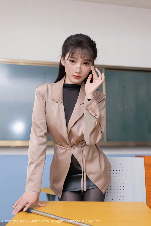 Vol. 10558 陆萱萱(81P)