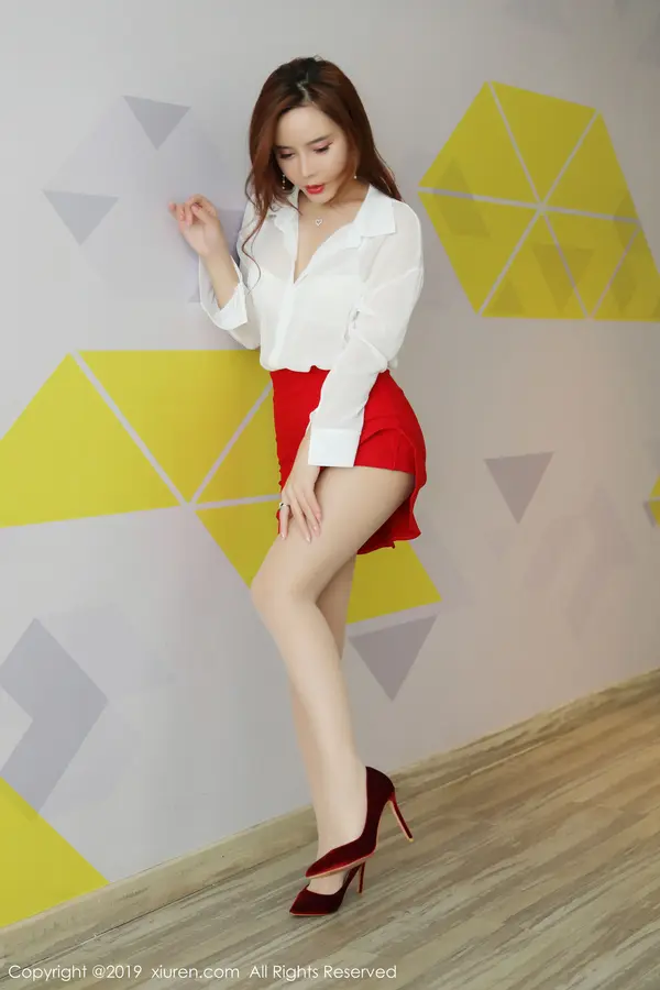 Vol. 01879 艾小青(50P)