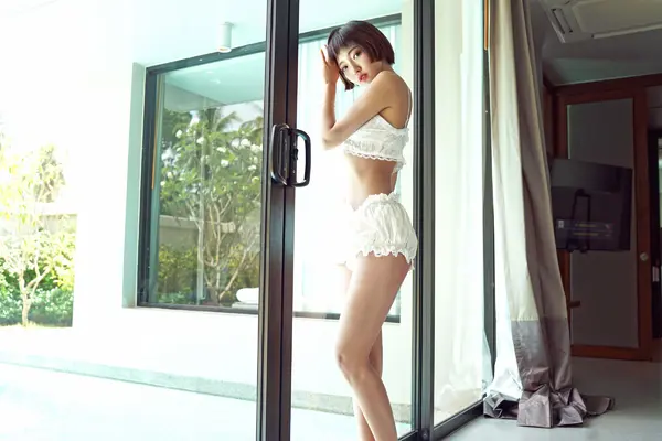 Vol. 0083 冯木木LRIS(48P)