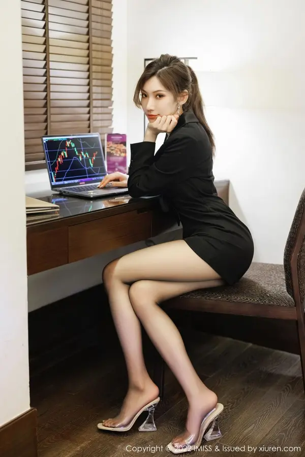 Vol. 0695 小狐狸Kathryn(55P)