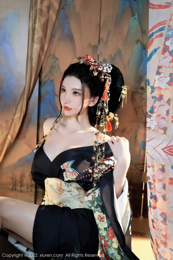 Vol. 05537 周于希Sally(81P)