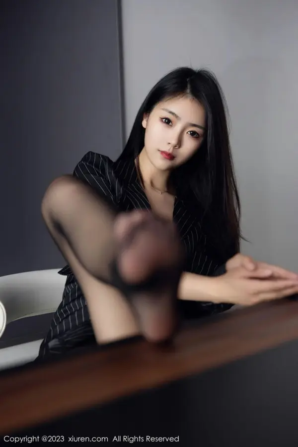 Vol. 06677 可乐Vicky(78P)