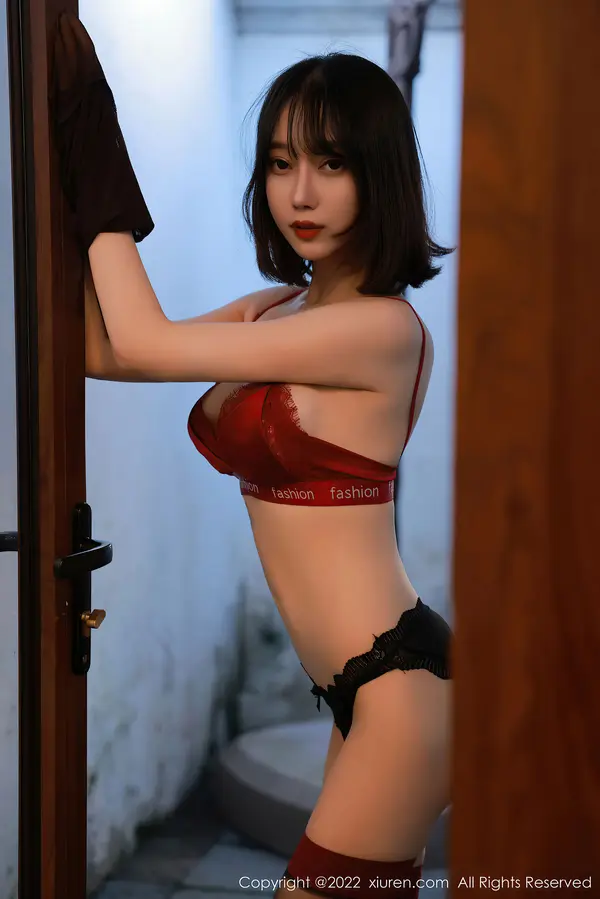 Vol. 05283 玥儿玥er(53P)