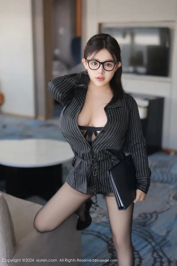 Vol. 09026 娜娜子yy(82P)
