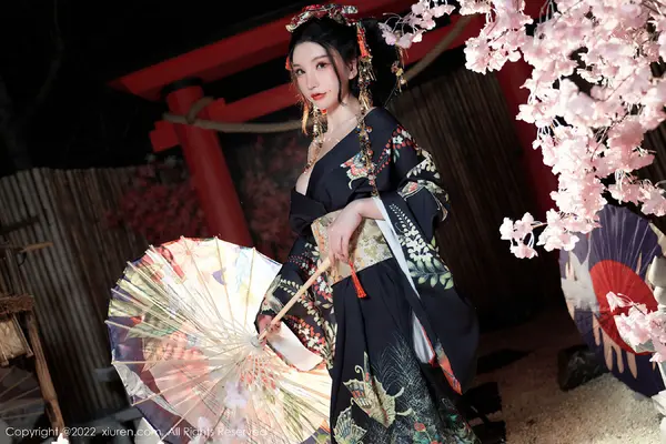 Vol. 05537 周于希Sally(81P)