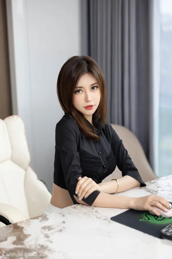 Vol. 05160 绮里嘉ula(82P)