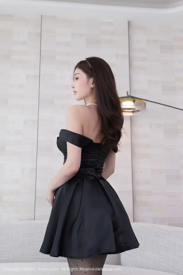 Vol. 10878 刘婷婷(72P)