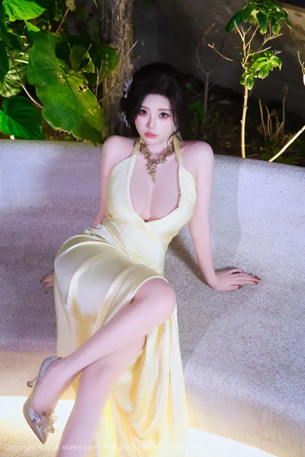 Vol. 11206 杨晨晨(76P)