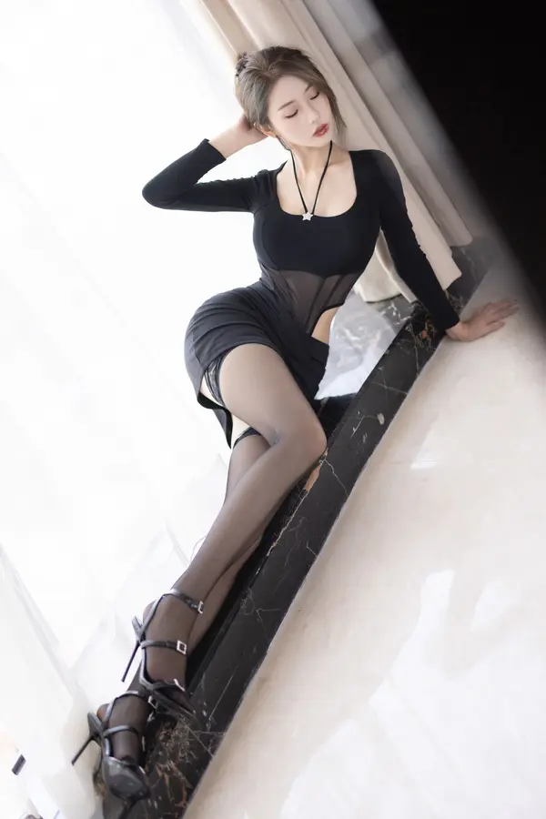 Vol. 1032 苏苏阿《私购流出》(151P)