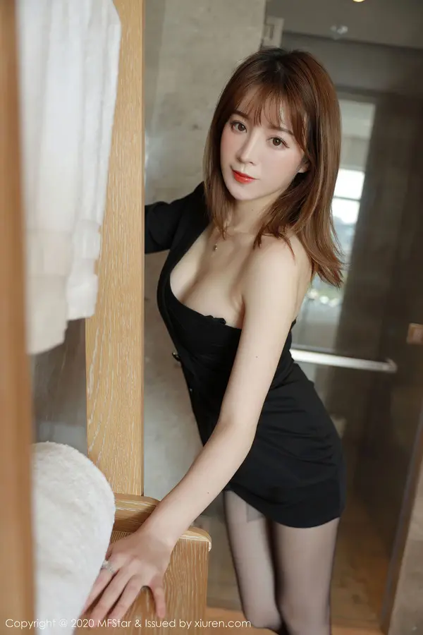 Vol. 0405 yoo优优(58P)