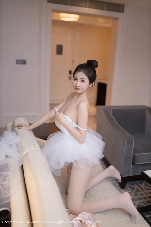Vol. 08657 鱼尾fish(81P)