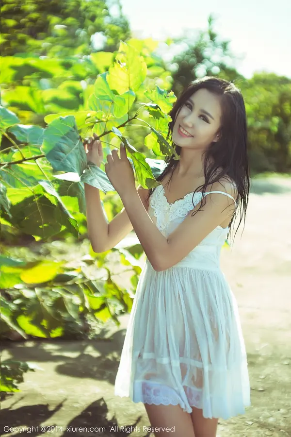 Vol. 00226 刘薇拉(51P)