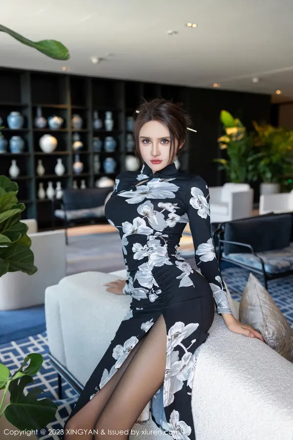 Vol. 0221 Emily尹菲(82P)