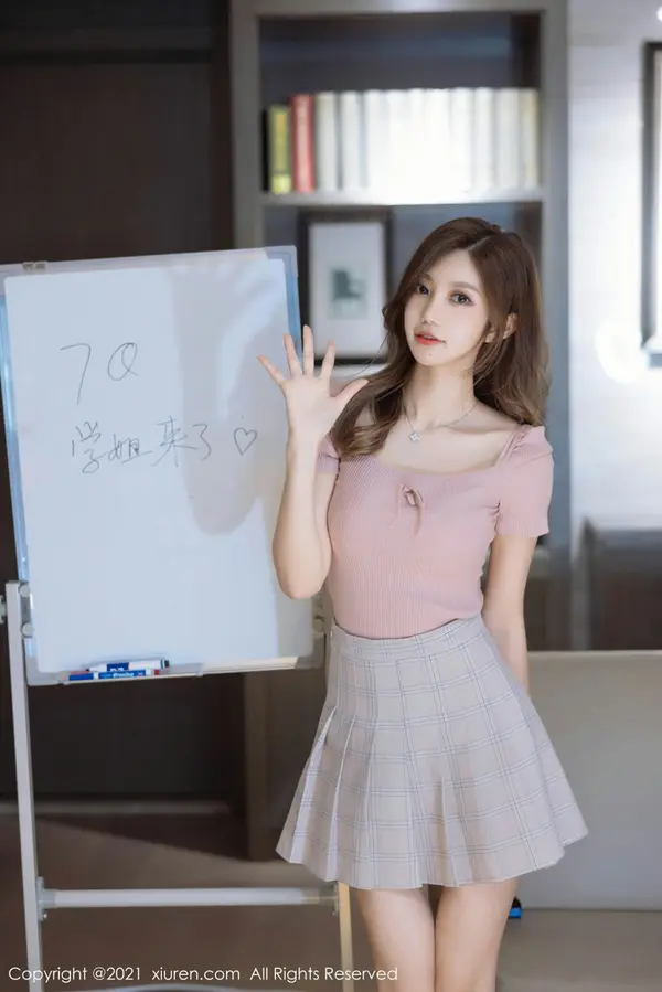 Vol. 04415 绮里嘉ula(110P)