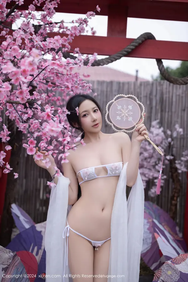 Vol. 08927 鱼子酱Fish(81P)