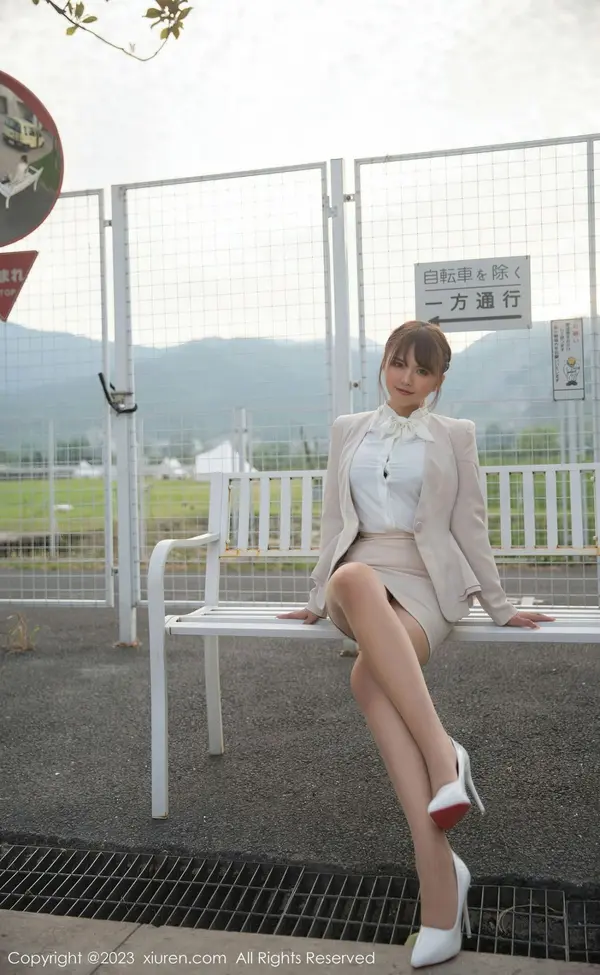 Vol. 06383 张思允Nice(88P)