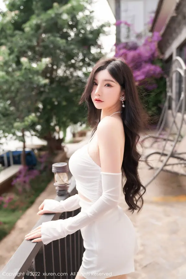 Vol. 05271 周于希Sally(90P)