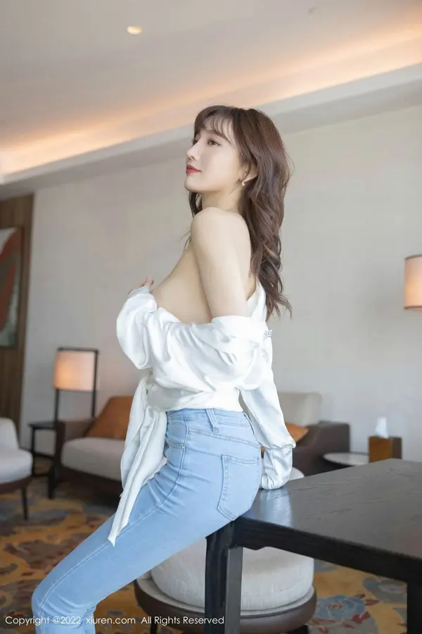 Vol. 04425 陆萱萱(81P)